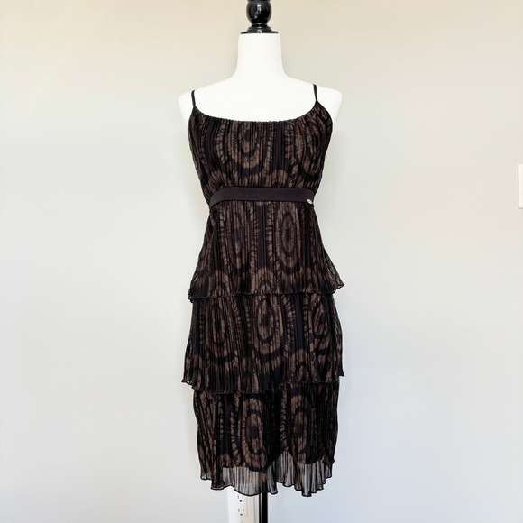 Dresses & Skirts - Women's Size M Dress Dark Romantic Pleated Tiered Flirty Cocktail Party Black